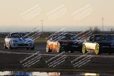 media/Jan-13-2024-CalClub SCCA (Sat) [[179f4822a7]]/Group 7/Sunset (Race)/